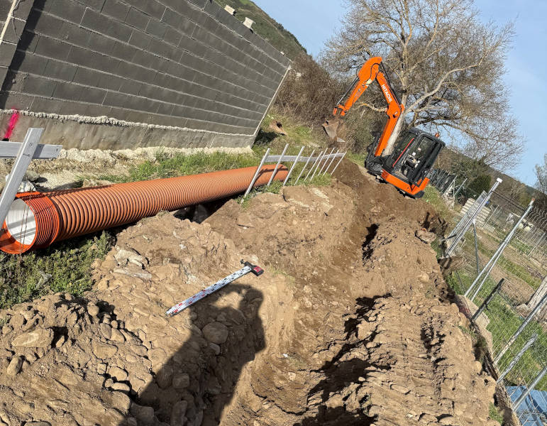 movimientos-de-tierra-en-el-bierzo-pablo-merayo